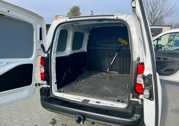 Toyota ProAce cena 71000 przebieg: 17542, rok produkcji 2021 z Góra małe 56